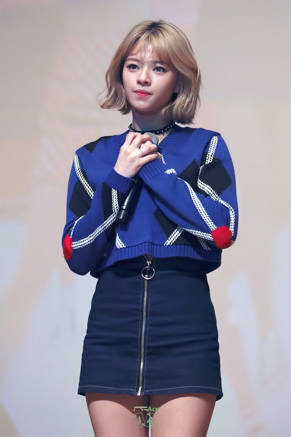 서든 팬미팅에서 미모 레전드 찍은 트와이스 정연.jpg | 인스티즈
