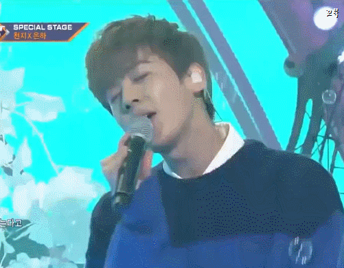 엠카운트다운 여자친구 은하&틴탑 천지 왼손 오른손.gif | 인스티즈