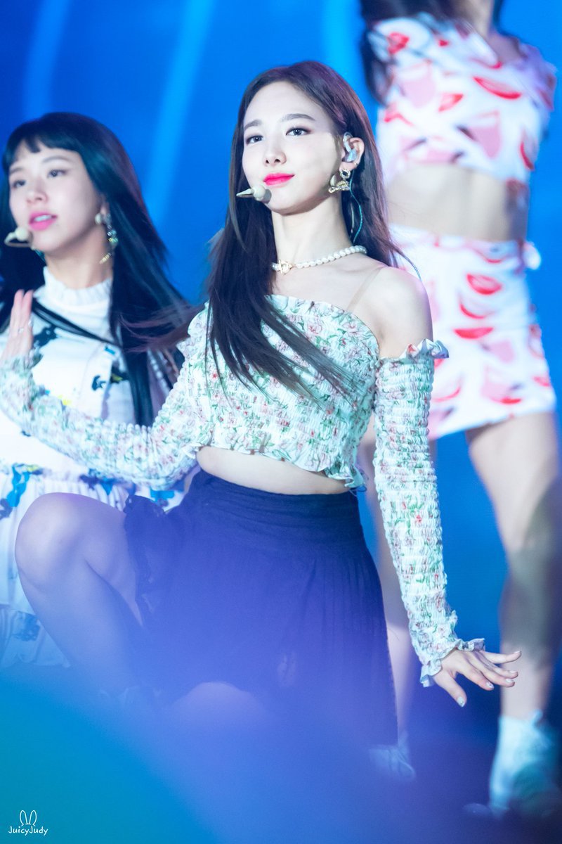 나연이로 멘탈 정화 | 인스티즈