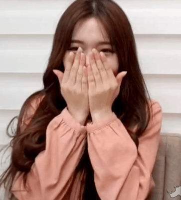 앞머리 망해서 불만인 노지선.gif | 인스티즈