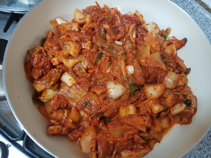 돼지고기두루치기 이미지