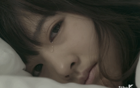 [고르기] 일방적 사랑에 지쳐 떠나겠다는 연하남을 붙잡는 연상녀 조합 고르기 | 인스티즈
