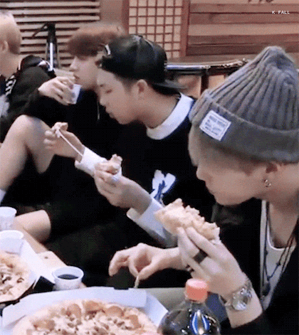 얘네 찐 한국인이구나 생각이 들었던 방탄소년단 밥상.jpg | 인스티즈