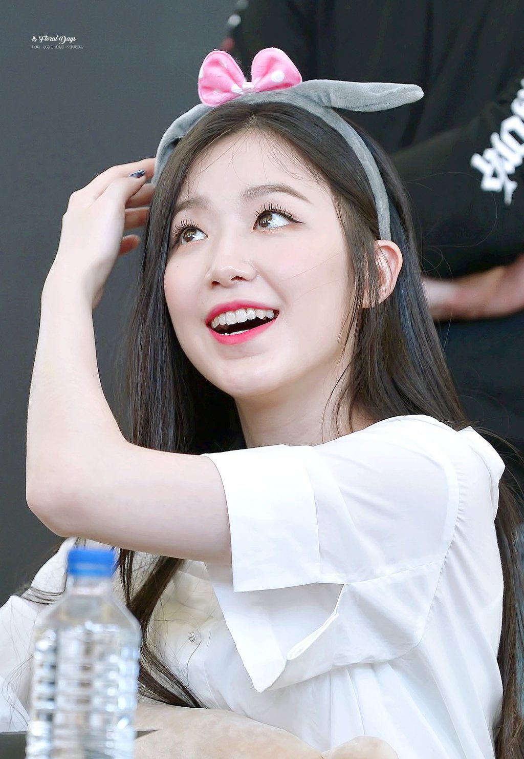 (여자)아이들의 비쥬얼담당 백설공주 슈화.jpgif (311장) | 인스티즈