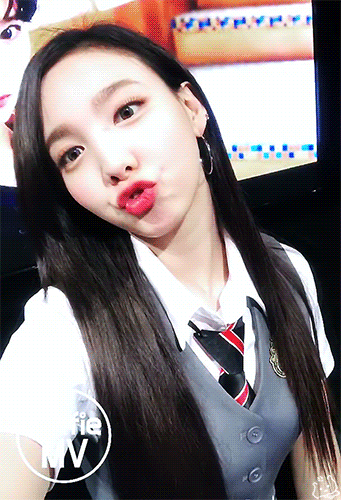 셀피뮤비 나여니 | 인스티즈