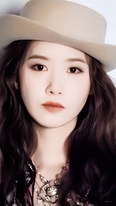 99FB17435E9B1F9B19DB9A